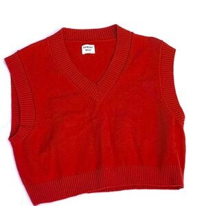 Aritzia Sunday Best Women's Red Sweater Vest (Wool Blend) size medium